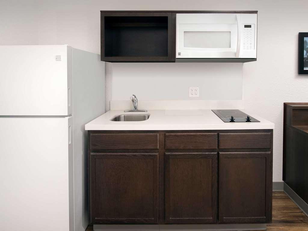Extended Stay America Suites - New Orleans - Airport - I-10 Kenner Room photo